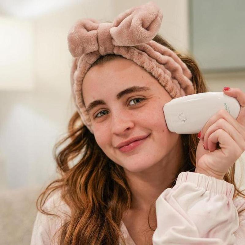 Nuovaluce Beauty Face Massager Skin Mini Device - Skincare Device for Comfortable and Refreshing Skin